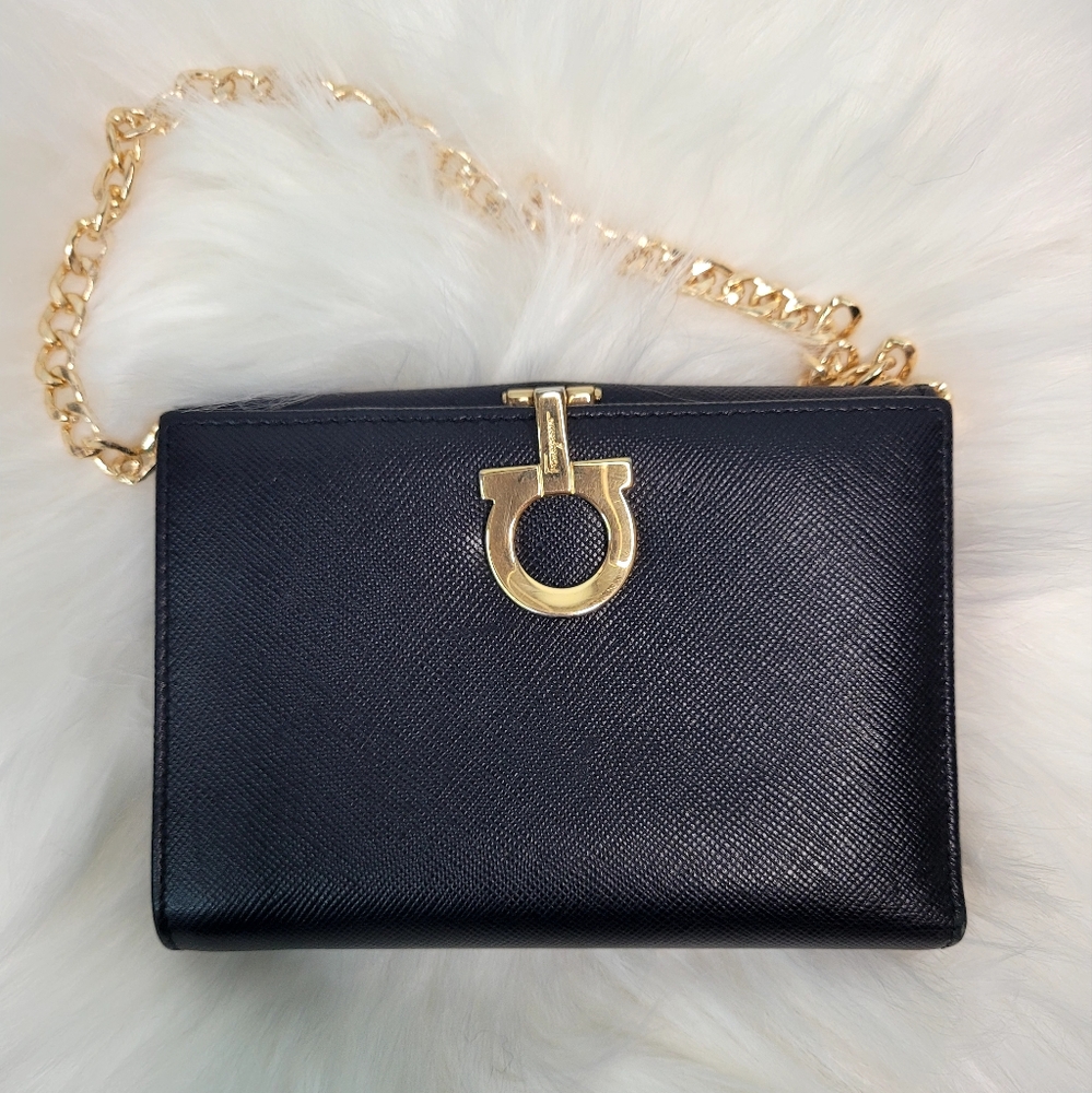 SALVATORE FERRAGAMO GANCHINI BLACK LEATHER BIFOLD WALLET w/ Gold Chain